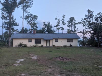 /international/us/2395-seminole-shores-road-donalsonville-ga-110100587819/