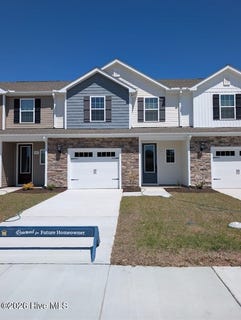 /international/us/93-commons-view-drive-hampstead-nc-110108467484/