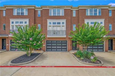 /international/us/206-tarrow-street-college-station-tx-110104572784/