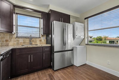 /international/us/1250-sw-113th-terrace-pembroke-pines-fl-110108736403/