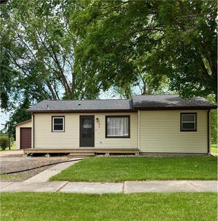 /international/us/520-13th-street-howard-lake-mn-110108474613/