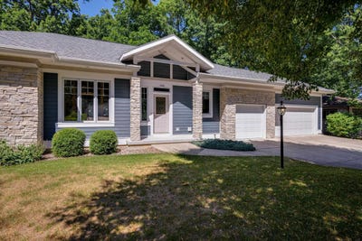 /international/us/1300-kings-lynn-road-stoughton-wi-110109715231/