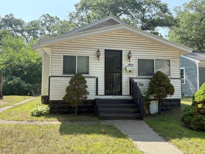 /international/us/2417-hoyt-street-muskegon-heights-mi-110101340097/?lang=zh-tw