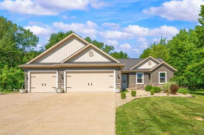 /international/us/11832-baldwin-road-bridgman-mi-110108582353/