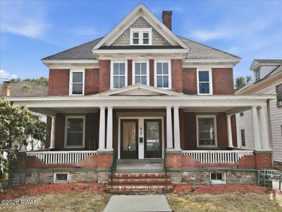 /international/us/412-church-street-hawley-pa-110107035907/