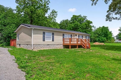 /international/us/1437-jefferson-rd-smithville-tn-110108127834/
