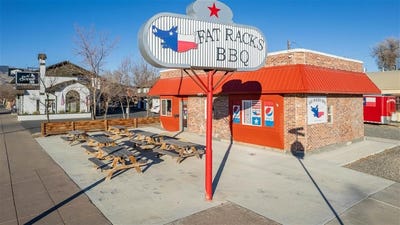 /international/us/1491-sheridan-ave-cody-wy-110096574561/