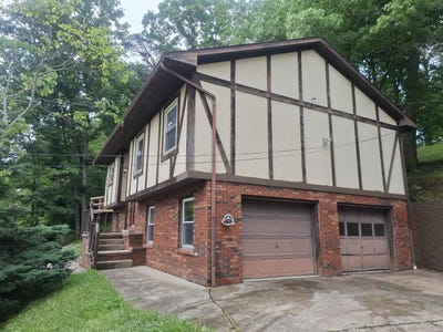 /international/us/509-camp-creek-rd-huntington-wv-110108299172/