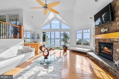 /international/us/426-narrows-pointe-drive-grasonville-md-110101459962/