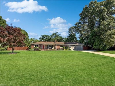 /international/us/5221-sweetbriar-circle-portsmouth-va-110108380495/