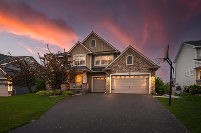 /international/us/721-juniper-avenue-n-lake-elmo-mn-110108740426/