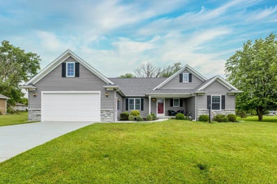 /international/us/7061-greenbush-lane-lexington-mi-110108977043/