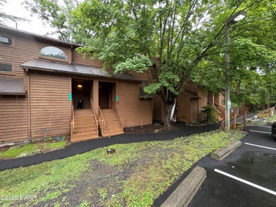 /international/us/159-stream-court-bushkill-pa-110108890683/