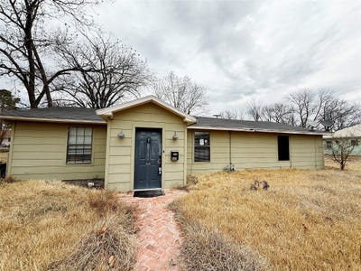 /international/us/141-e-mckinney-avenue-cooper-tx-110107719264/