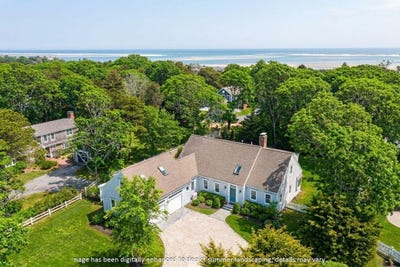 /international/us/8-captains-walk-north-chatham-ma-110107405534/