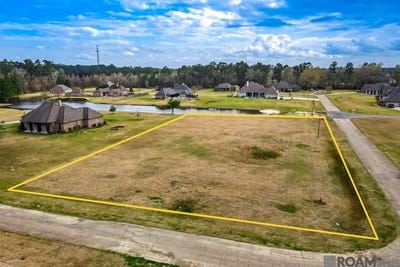 /international/us/21050-oak-alley-dr-livingston-la-110107311896/