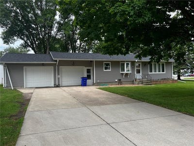 /international/us/618-memorial-place-dawson-mn-110093259884/