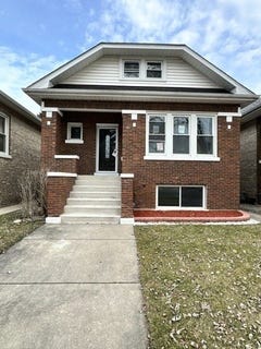 /international/us/2233-clinton-avenue-berwyn-il-110108539886/