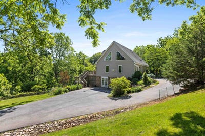 /international/us/560-agners-mill-rd-lexington-va-110108571575/