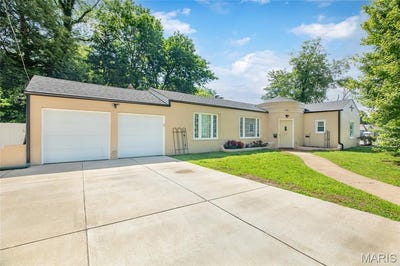 /international/us/102-mesa-collinsville-il-110108390258/