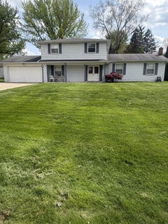 /international/us/3966-iverness-lane-west-bloomfield-mi-110107927269/