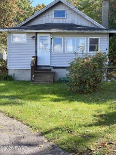 /international/us/207-pulsar-drive-hawley-pa-110120004045/