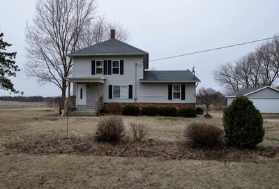 /international/us/2901-highway-73-cambridge-wi-110107276648/