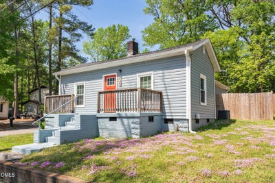 /international/us/2220-fitzgerald-avenue-durham-nc-110107380852/