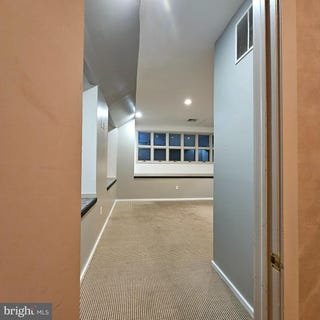 /international/us/2581-e-chestnut-avenue-vineland-nj-110102139248/