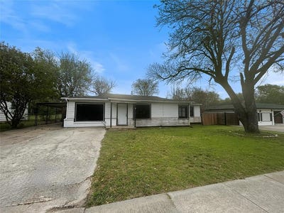 /international/us/1031-wade-hampton-street-benbrook-tx-110106999735/