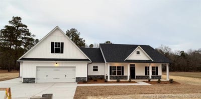 /international/us/395-zeppelin-lane-raeford-nc-110100947044/