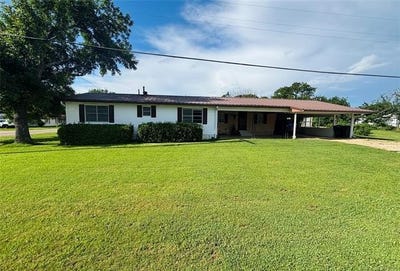 /international/us/302-sw-2nd-street-kingston-ok-110108380161/