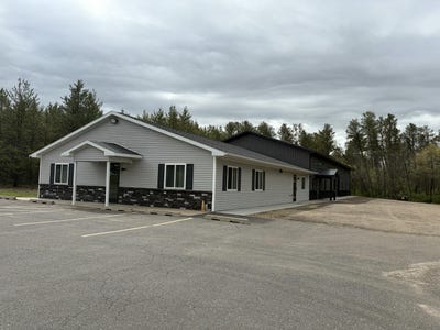 /international/us/2275-riley-rd-sparta-wi-110106951753/