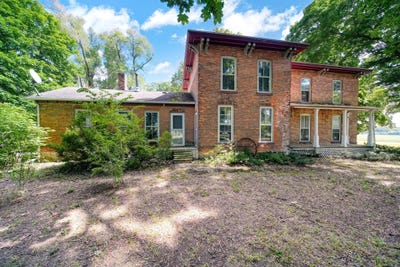 /international/us/3125-n-rogers-highway-britton-mi-110106184989/