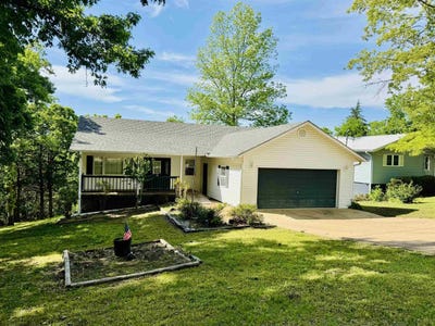 /international/us/100-powhatan-drive-cherokee-village-ar-110119932135/