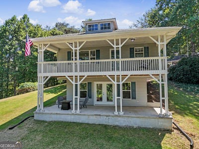 /international/us/383-morgan-drive-hiawassee-ga-110119749769/