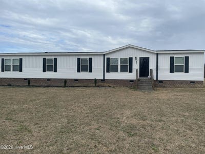 /international/us/4036-shearin-road-whitakers-nc-110105918469/