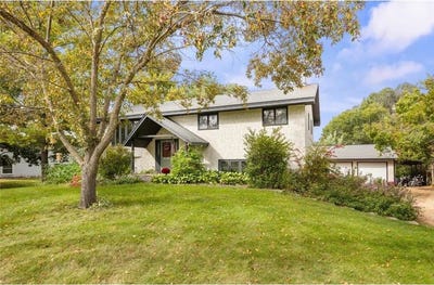 /international/us/5934-main-street-w-maple-plain-mn-110109005985/