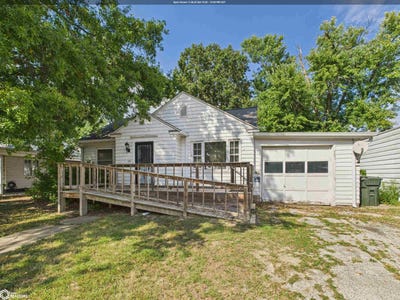 /international/us/402-hawthorne-place-keokuk-ia-110102693829/