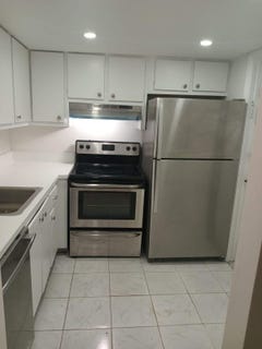/international/us/616-nw-13th-street-boca-raton-fl-110108209254/