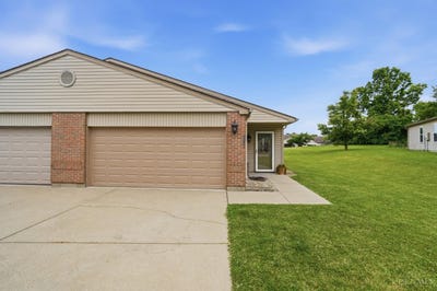 /international/us/247-overbrook-drive-monroe-oh-110108350018/