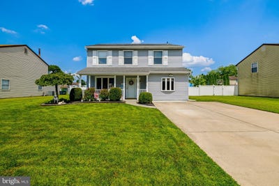 /international/us/14-fraser-road-blackwood-nj-110100963393/
