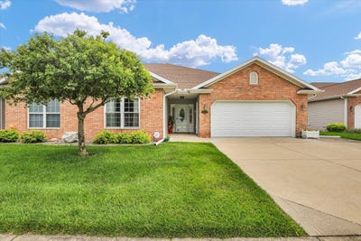 /international/us/1817-e-prairie-winds-circle-urbana-il-110108987101/