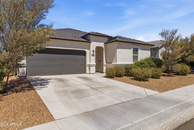 /international/us/3499-n-montoya-lane-casa-grande-az-110108961479/