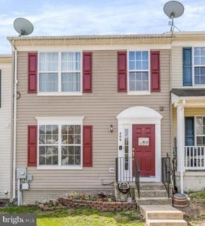 /international/us/406-pendleton-lane-strasburg-va-110108686479/