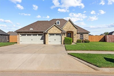 /international/us/1304-crimson-drive-weatherford-ok-110120508947/