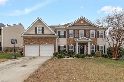 /international/us/4861-legacy-drive-colfax-nc-110104912329/