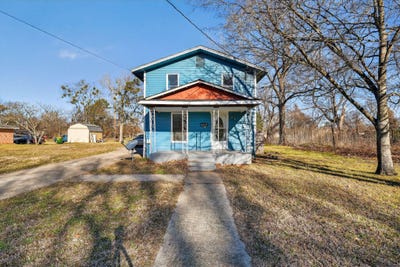 /international/us/706-w-5th-st-hearne-tx-110107283829/