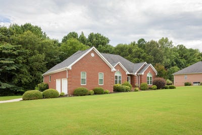 /international/us/1230-huntington-ln-tuscumbia-al-110101074042/