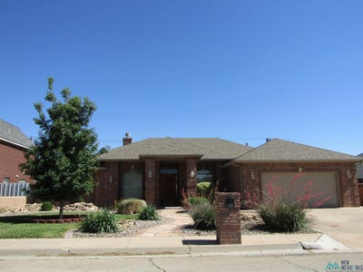 /international/us/2104-w-ray-avenue-artesia-nm-110108448702/